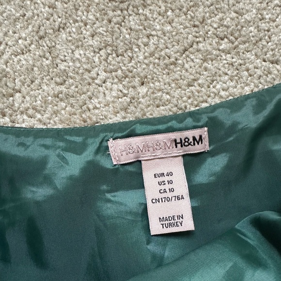 H&M Multicolored Ruffle High-Low Midi Skirt - Picture 2 of 3